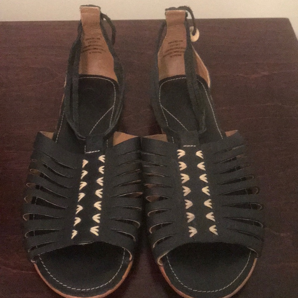 Olukai Women’s Sandals
